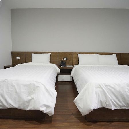 Lex Hotel Ha Long Esterno foto