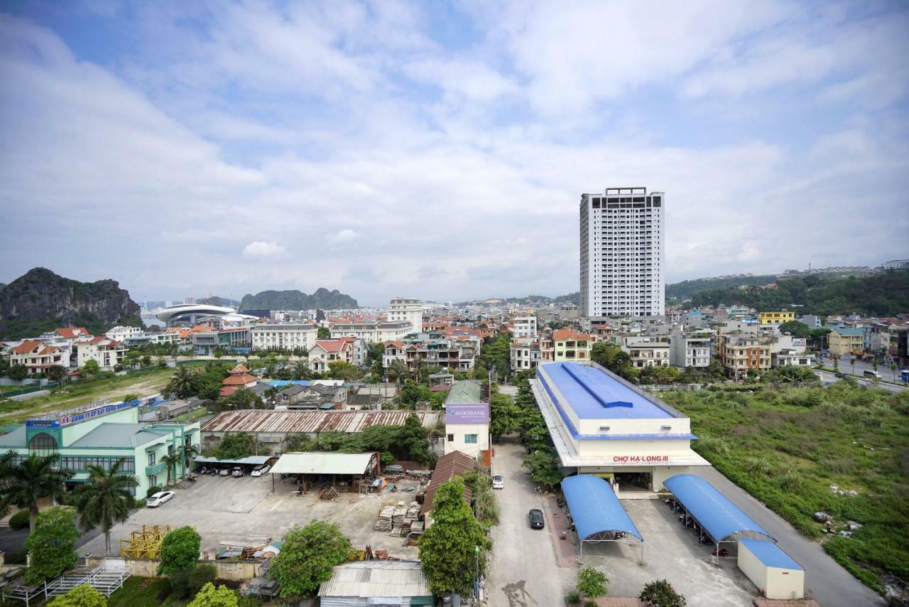Lex Hotel Ha Long Esterno foto