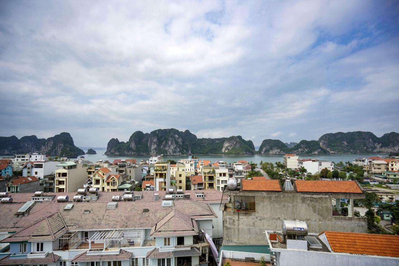 Lex Hotel Ha Long Esterno foto
