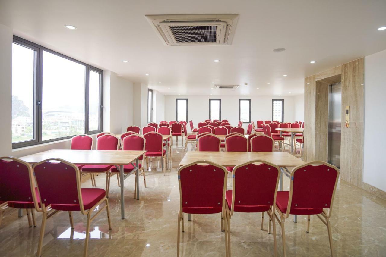 Lex Hotel Ha Long Esterno foto