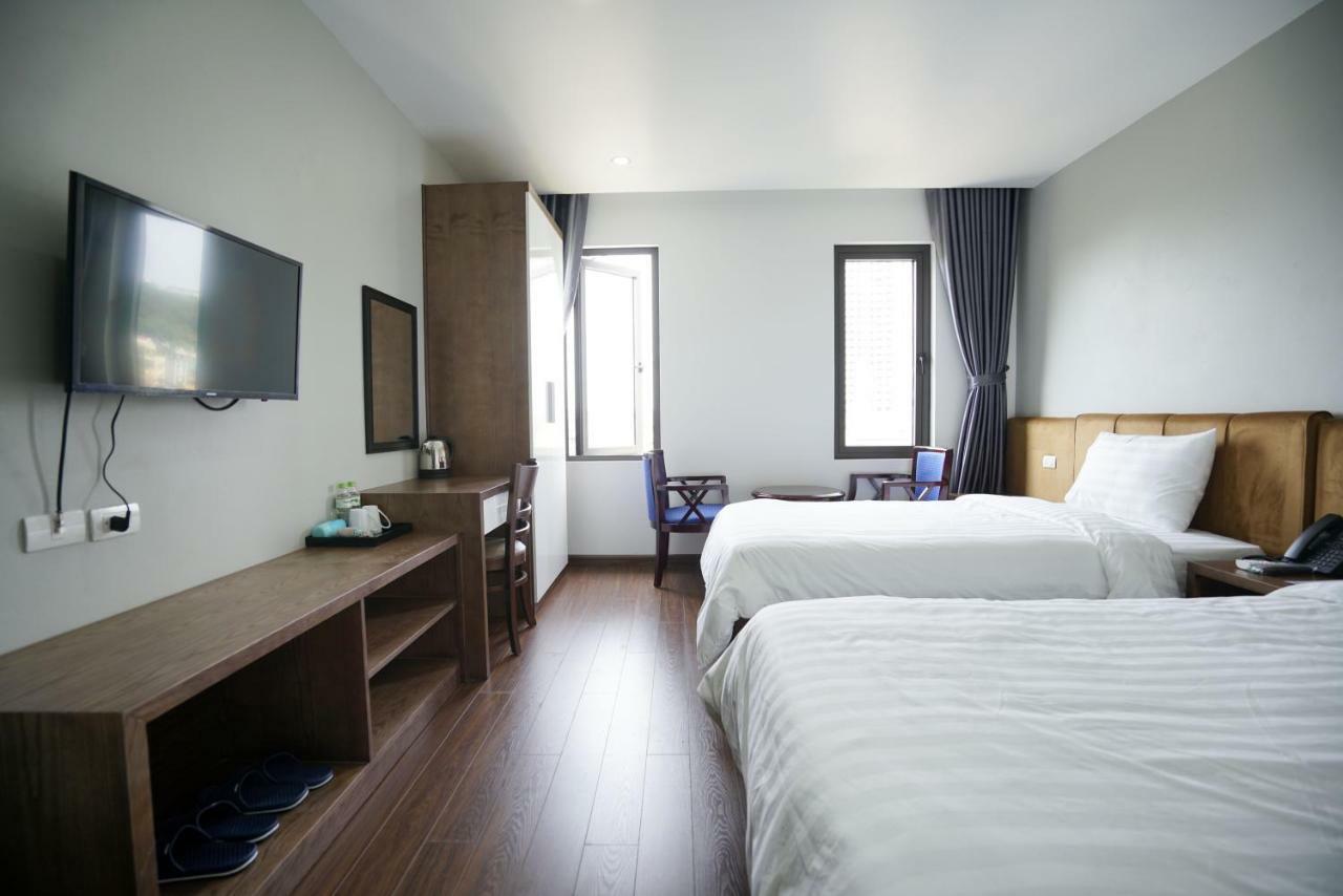 Lex Hotel Ha Long Esterno foto