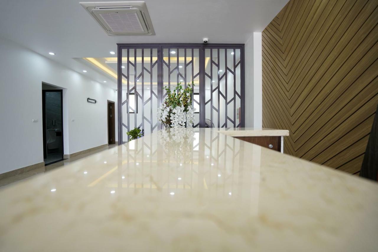 Lex Hotel Ha Long Esterno foto