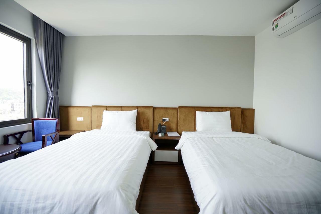 Lex Hotel Ha Long Esterno foto
